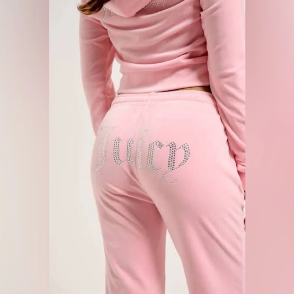NEW! JUICY COUTURE Velour OG small Bling Tracksuit Set in pink